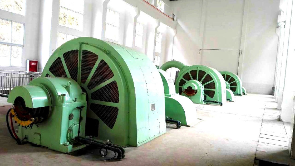 Γρήγορος γεννήτης τουρμπίνης Pelton 6-10kV ονομαστική τάση 500-3000r/min Περιοχή ταχύτητας