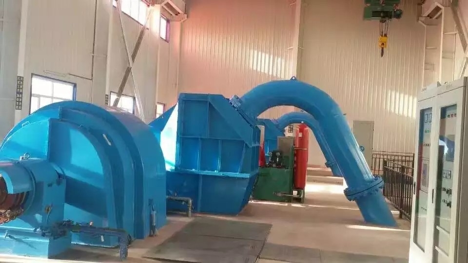 Γρήγορος Pelton τουρμπίνα Generator ισχύος αέρα / λάδι ψύξη Brushless διέγερση λειτουργία από ανοξείδωτο χάλυβα IP54