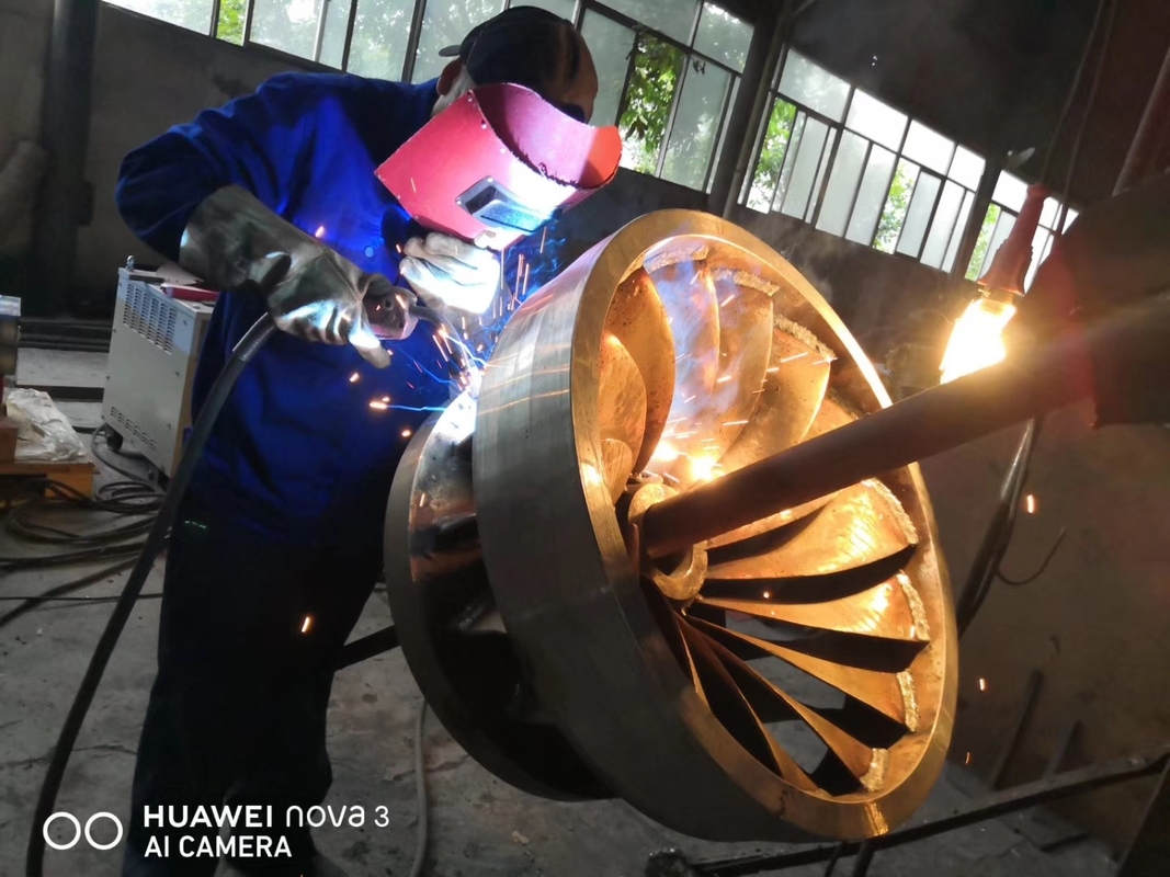 Hydro Turbine Runner with 200kw-20mw Specification, 1 Year Warranty, and OEM Yes for Hydropower Applications