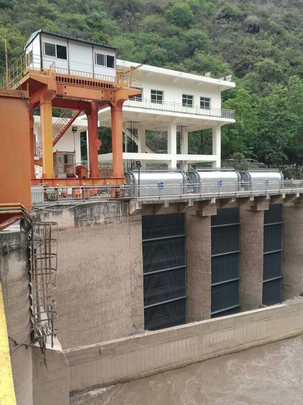 Μηχανή καθαρισμού βιομηχανικών συρτάρων απορριμμάτων με ισχύ 0,40-1000KW και πάχος 4,5 - 16 mm για αποτελεσματική αφαίρεση απορριμμάτων