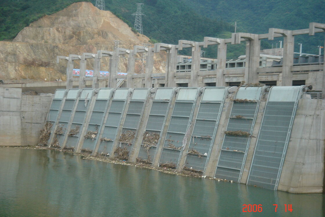 Μηχανή καθαρισμού βιομηχανικών συρτάρων απορριμμάτων με ισχύ 0,40-1000KW και πάχος 4,5 - 16 mm για αποτελεσματική αφαίρεση απορριμμάτων