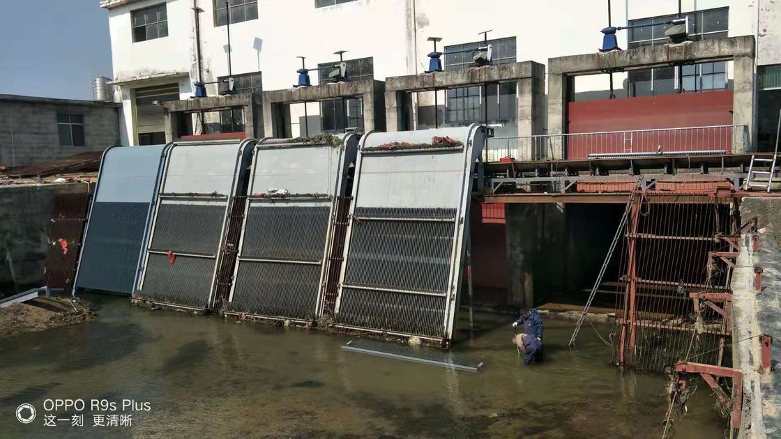 Βιομηχανική Μηχανή Καθαρισμού Σχαρών Απορριμμάτων με Αυτόματο ή Χειροκίνητο Έλεγχο Προσαρμόσιμες Διαστάσεις για Οικολογική Λειτουργία