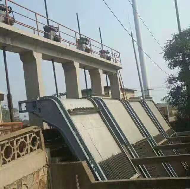 Μηχανή Καθαρισμού Σχάρας Απορριμμάτων με Κινητήρα, με Πάχος 4,5 έως 16 χιλιοστά και Εύρος Ταχύτητας 150RPM-1000RPM για Αφαίρεση Βιομηχανικών Απορριμμάτων